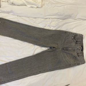 NWOT express high rise crop Jean